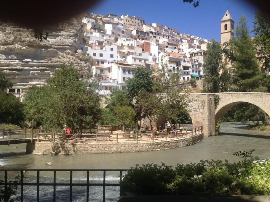 Casa Rural En Canon Rio Jucar.Lagila Alcala del Jucar Dış mekan fotoğraf